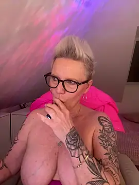 German_Milf webcam show