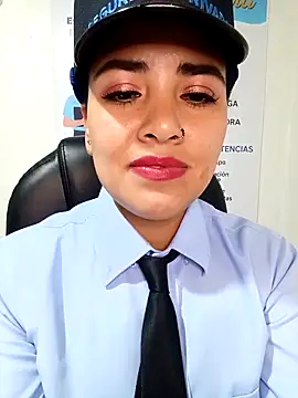 MAYE__13 Live XXX-chat