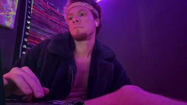 Chat +18 de LintLiqour ao vivo