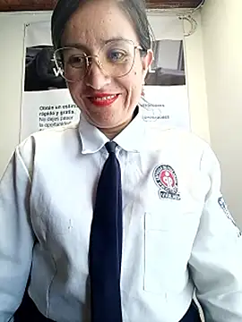 Chatroom XXX en direct de Valentina--1