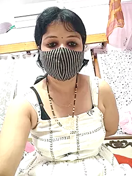 Rani_Mukherjee7676: διαδικτυακό σόου στην κάμερα