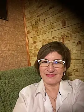 Prolisok473のライブXXXチャット