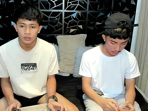 roberthugecock Pertunjukan Webcam