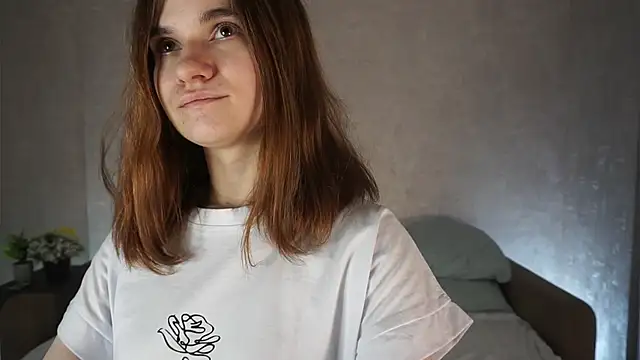 Chat +18 de CristyBillot ao vivo