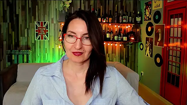 Chat +18 de UnaTerra ao vivo