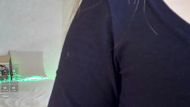 Roseaa Live XXX-chat