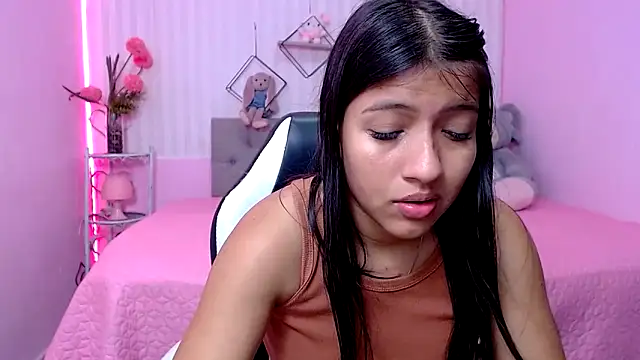 Chat XXX en directo de zara_cute