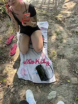 Dollyred 现场XXX聊天