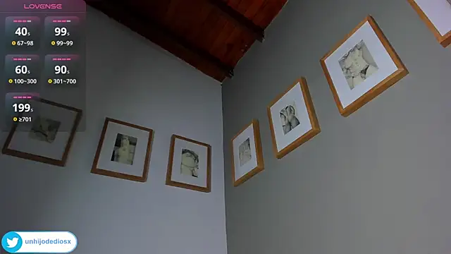 Show modela Ackerman_Eren_ na web-kameri