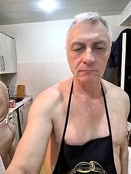 _lady_red_ webcam show