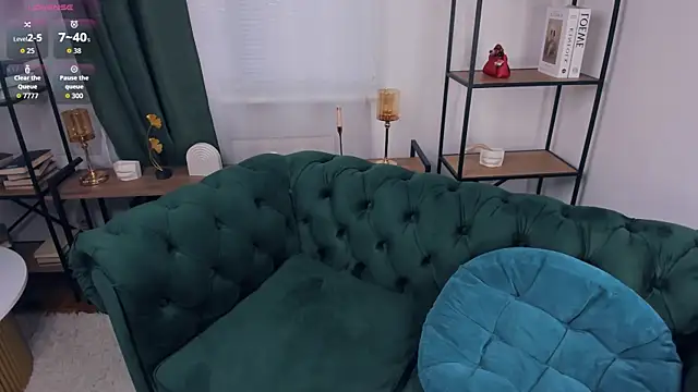 InesPiek élő XXX-chatje