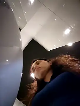 Izabella_Bella Pertunjukan Webcam