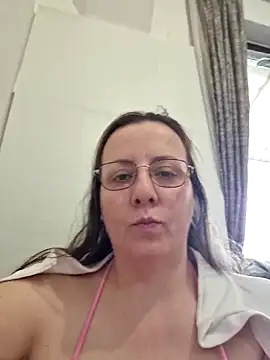 Goodass7's Live XXX Chat