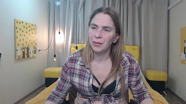 Czat XXX na żywo – TessaDaybreak