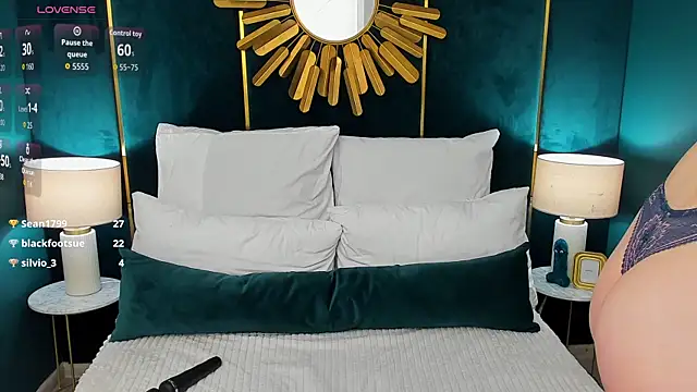 MonaRicci 라이브 XXX 채팅