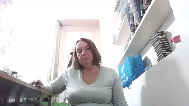 AnnaLive570 webcam show