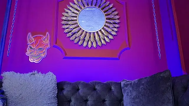 Julieta_Russell's Live XXX Chat