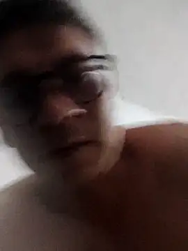 MrSecretSuit – webcam-show