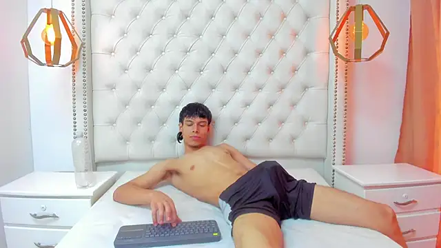 EBAN_GNR Webcam show