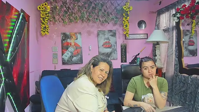 lesbiancuple Live XXX Chat