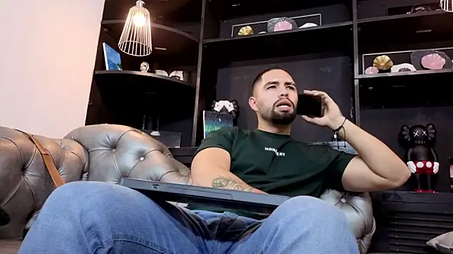 Chat XXX Live matteosantos