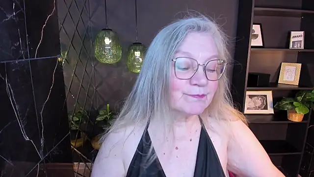 NataliMellow's Webcam Show