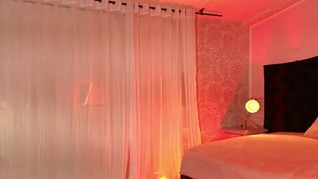 Julieta_Cortes__のライブXXXチャット