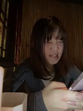 littleqiu's Live XXX Chat