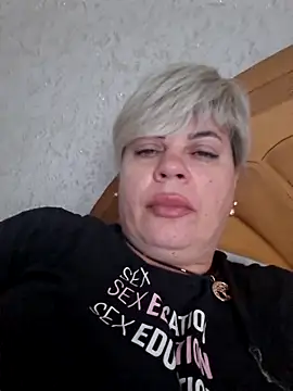 Онлайн чат XXX MilkySky