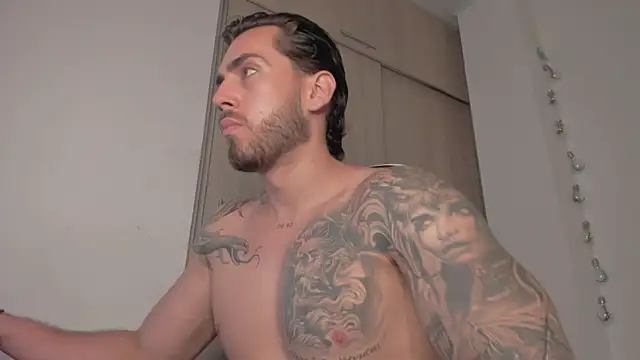 Axel__Blaze: онлайн-секс-чат