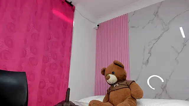 Mily17_'s Live XXX Chat