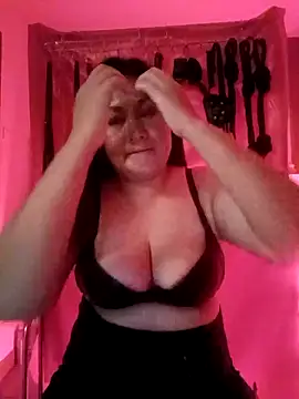 dominalisa Pertunjukan Webcam