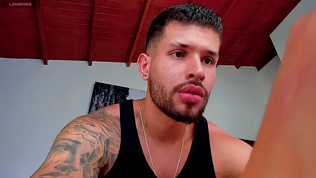 Santos_ramirez1のウェブカメラショー