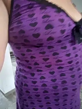 hotandfierylatinos2023 即時 XXX 聊天