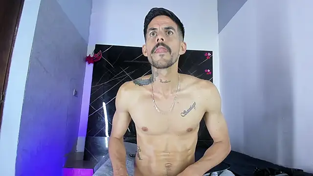 Leo_Vesper Show Webcam