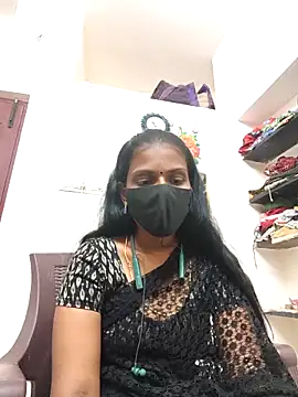 Show modela Tamil_Yalini12 na web-kameri