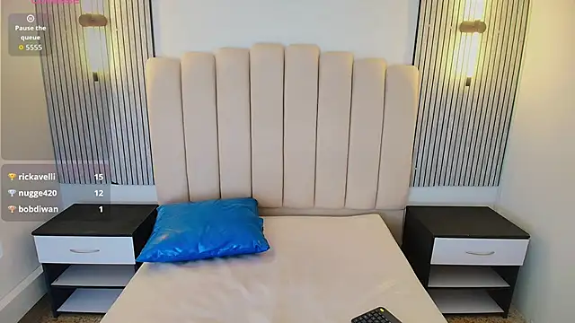 Celesste_dolln Webbikameraesitys