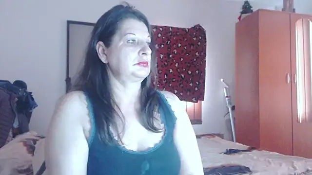 ExtasyMature Chat XXX live