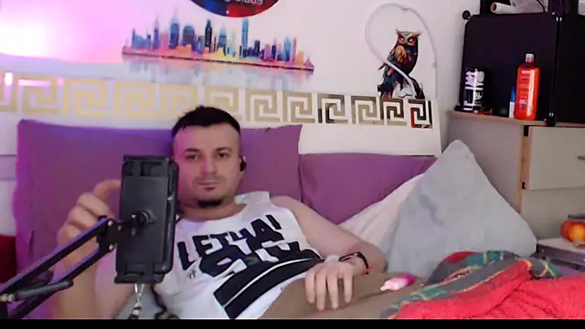 Pokazy przed kamerką – iuligruia69