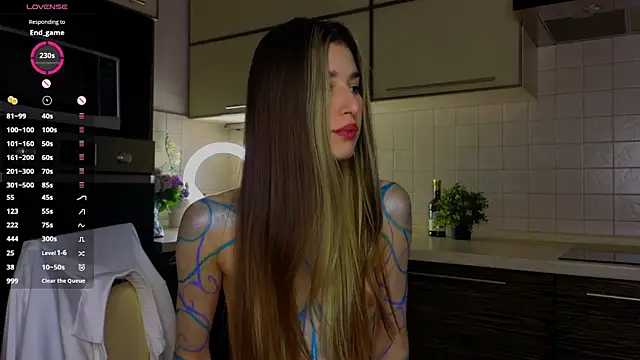 Quinavelle 网络视讯表演