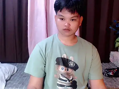 Rain_cum's Webcam Show