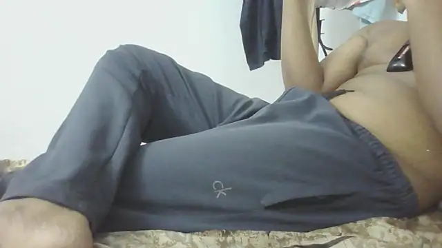 عرض كام straightnd