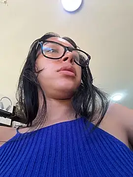 pregnant_sofii18 Show in webcam