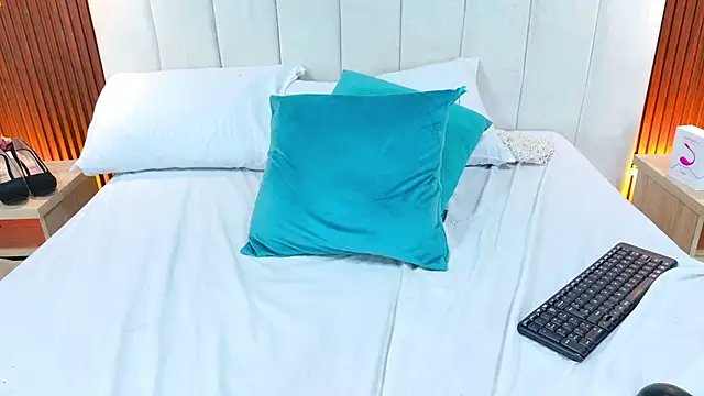 Carrie_GB – Naživo XXX chat