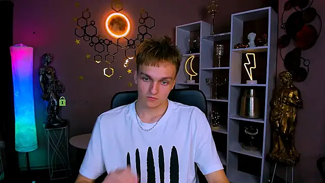 john_lik Live XXX Chat