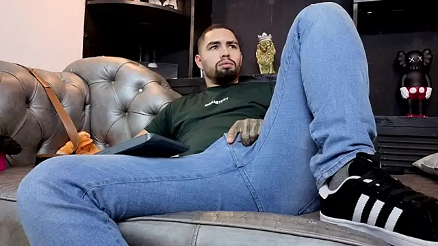 matteosantos 现场XXX聊天