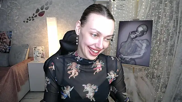 NickyAdamidi Adlı Modelin Canlı XXX Sohbeti