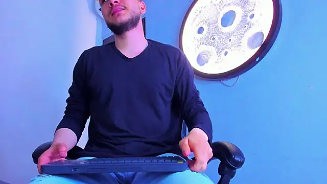 mike_257's Live XXX Chat