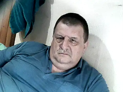 Show de Vyrtous579 na webcam