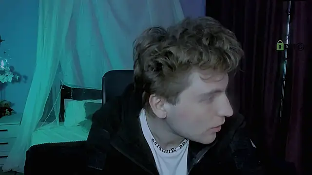 Chat +18 de joseph_bear_ ao vivo